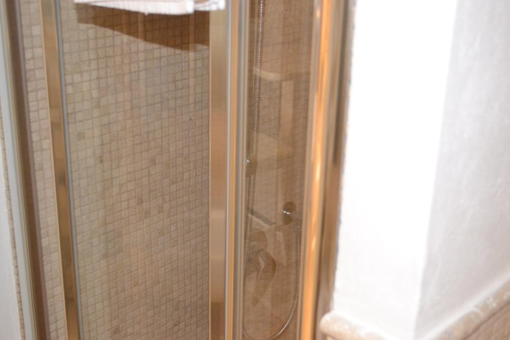 ホテル Trullo De Amicis N 5 アルベロベッロ 部屋 写真